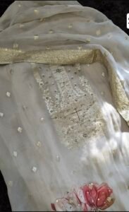 Organza floral suit set - Image 4