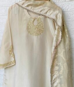 Aarzoo Pure shimmer silk handwork suit - Image 5