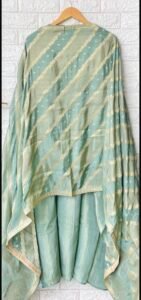Sea green shimmer silk suit - Image 3