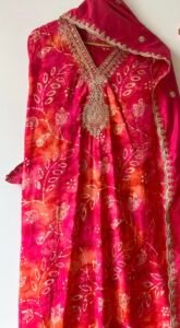 Bandhej suit set - Image 2