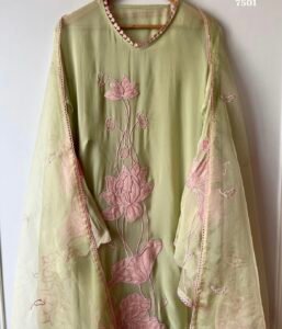 Floral pakistani suit set - Image 3