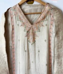 Beige pure tissue suit - Image 4