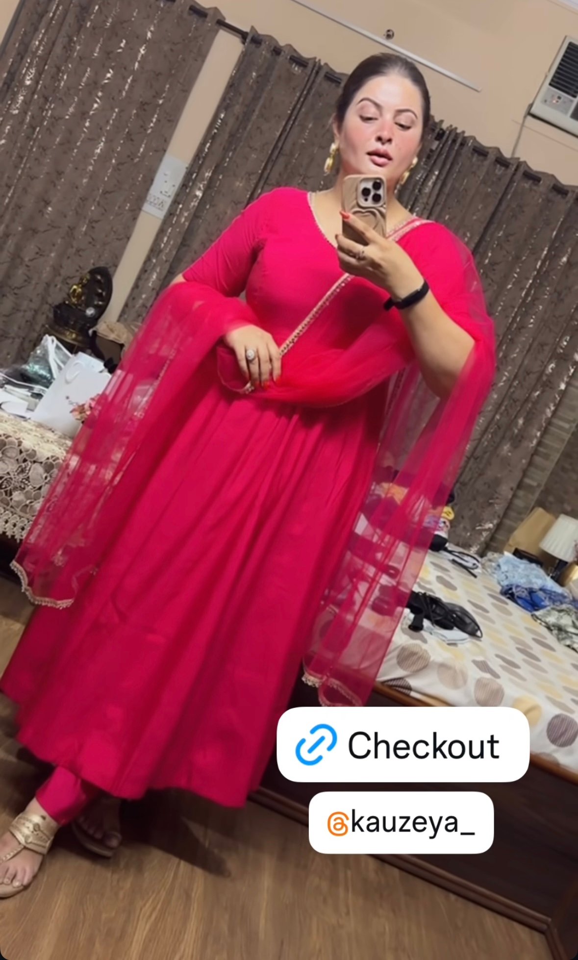 Meadow magenta anarkali