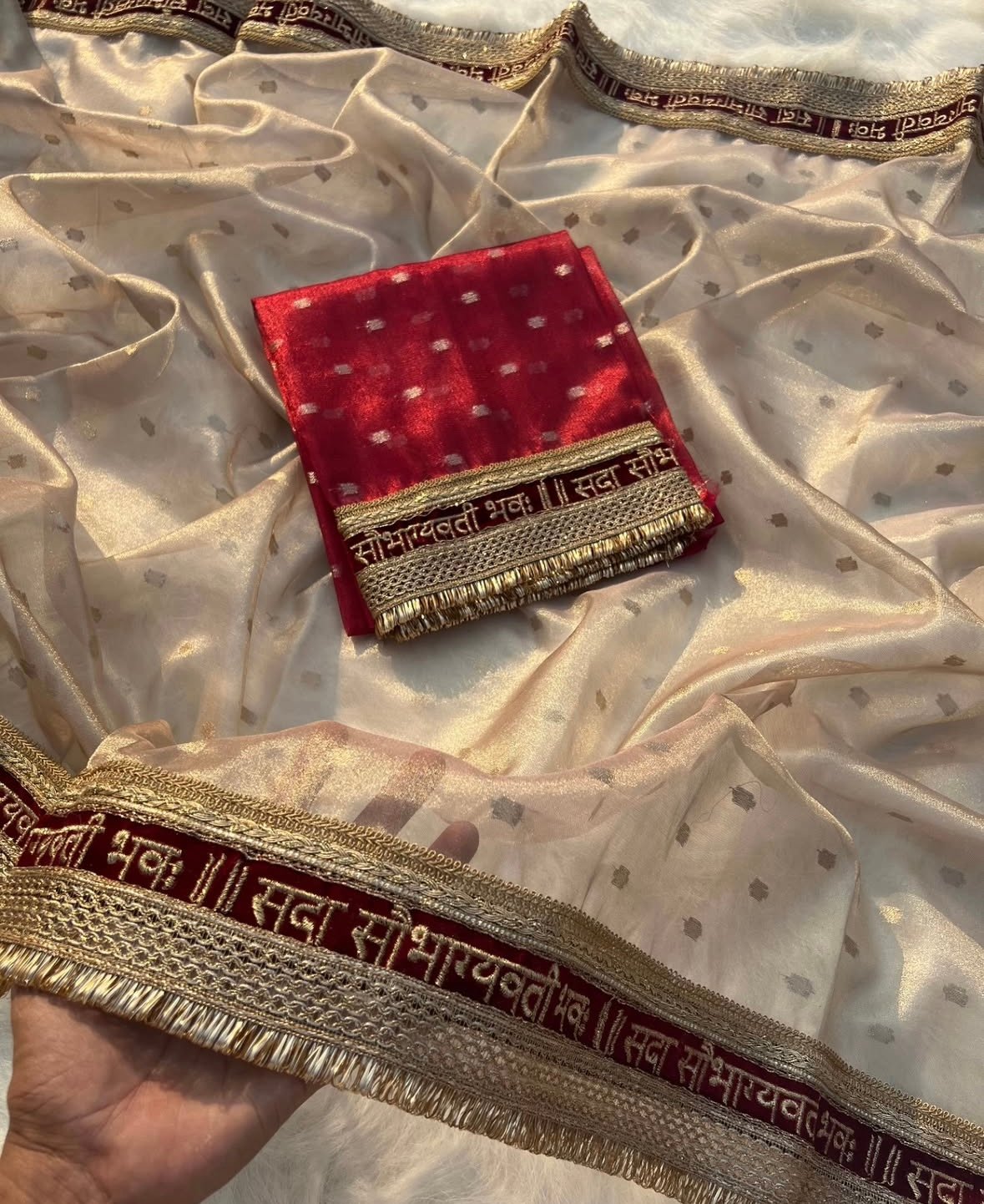 Beige tissue silk - Image 2