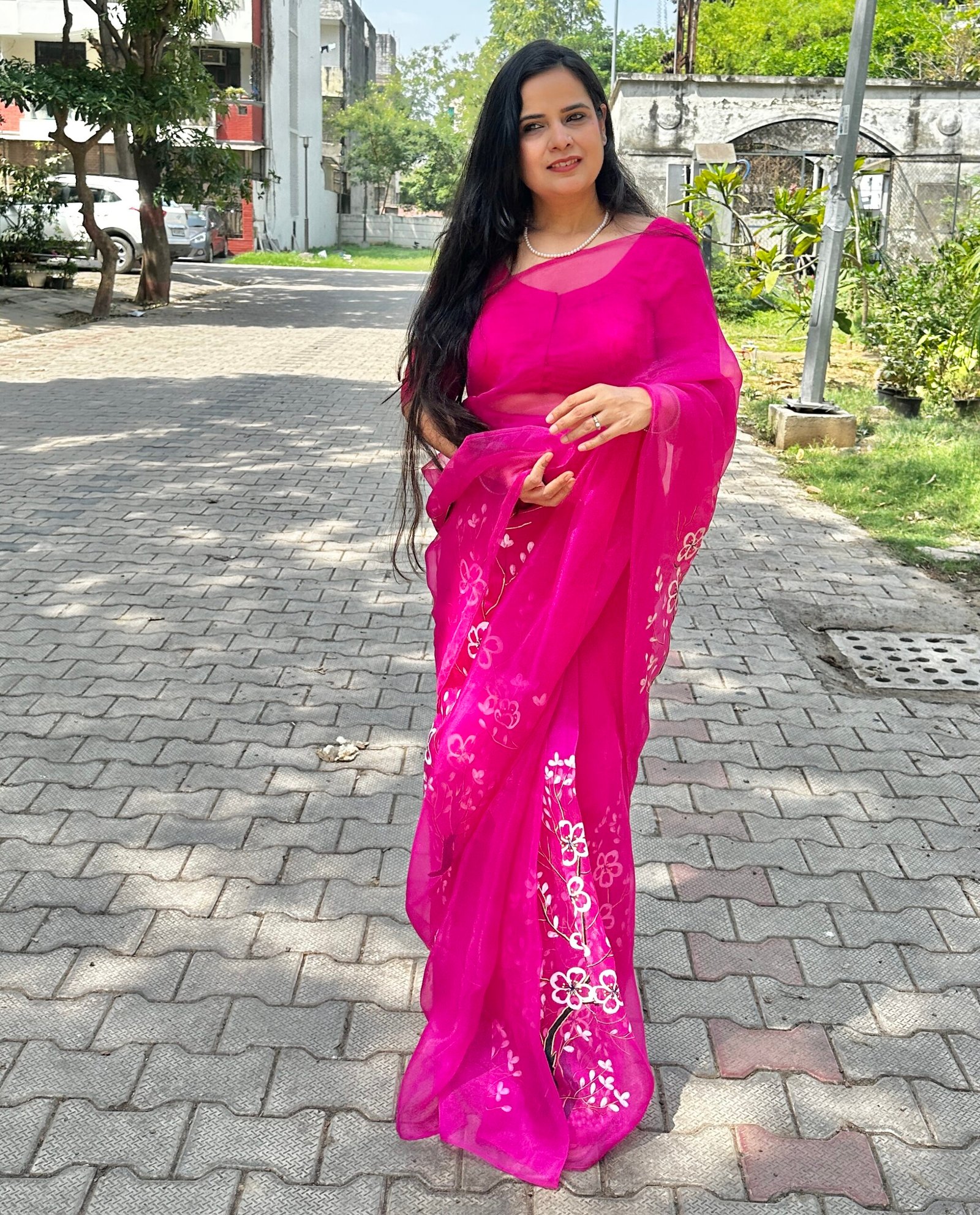 Floral Magenta handpainted - Image 2