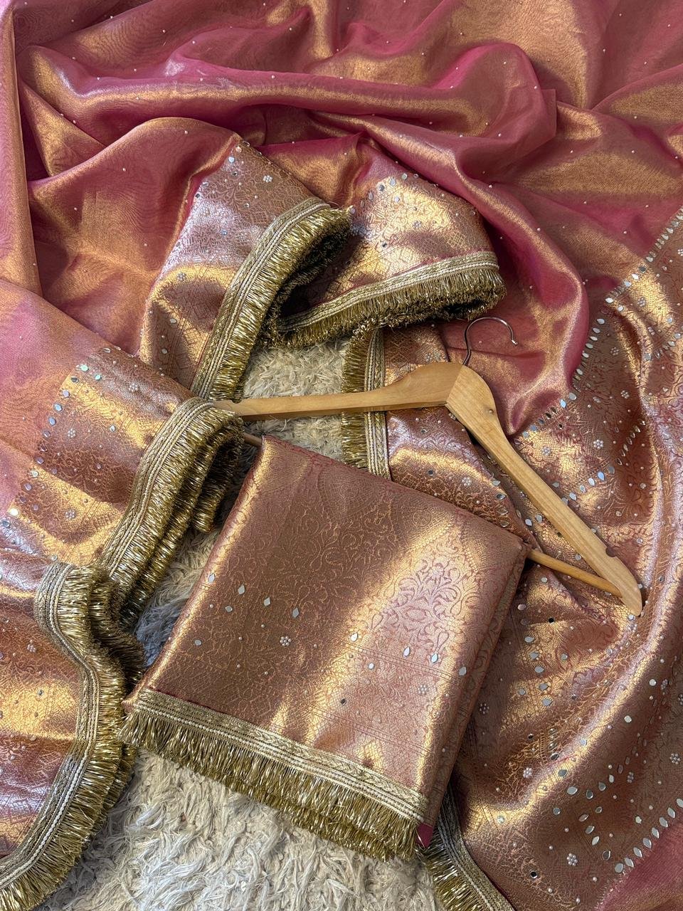 Banarasi tissue silk saree - Image 9
